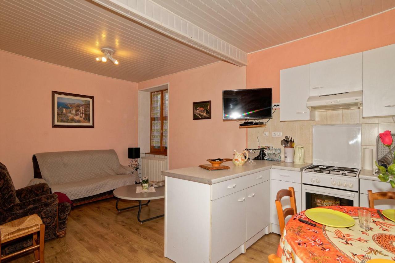 Gite De Sauviat 25 Chemin Du Grand Pacher Le Bourg De Sauviat 63120 Luaran gambar